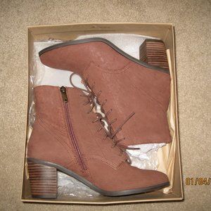 NWOT Lucky Brand Brown Suade Ankle Boots